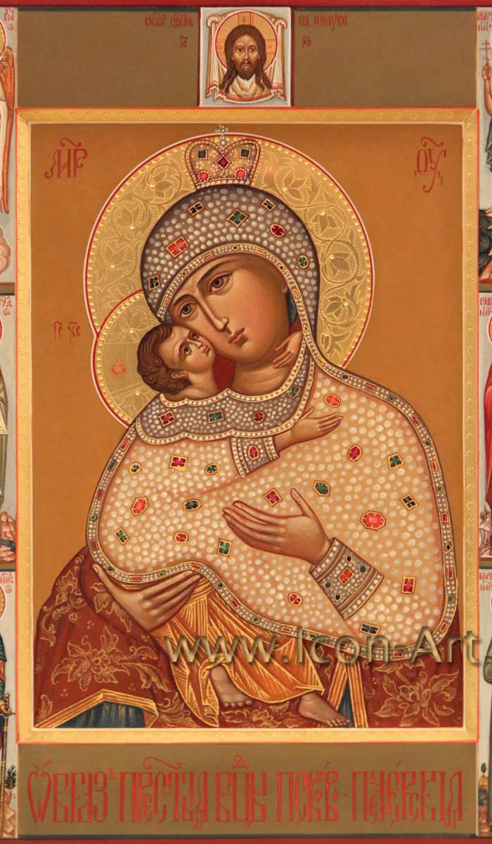 Фото: Семейная икона. Богородица «Псково-Печерская». На полях святые: Спас Нерукотворный, Ангел Хранитель, прп. Мария Египетская, свт. Николай Чудотворец, мц. Галина Коринфская, мч. Анатолий Никомидийский, блаж. Матрона Московская