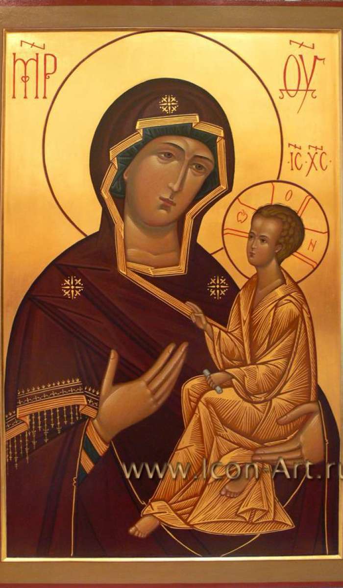 Фото: Икона Пресвятой Богородицы «Тихвинская» из местного ряда