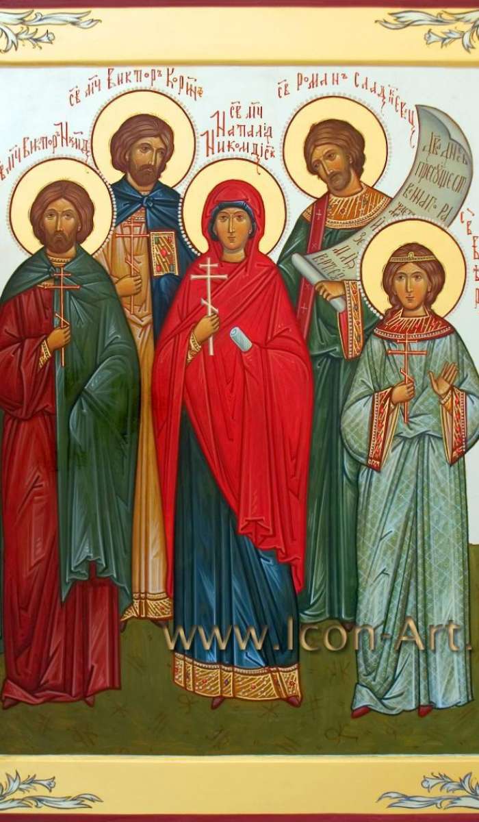 Фото: Семейная икона. На ней изображены: святой мч. Виктор Никомидийский, святой мч. Виктор Коринфский, святая мч. Наталья Никомидийская, святой диакон Роман Сладкопевец,  святая мц. Вера Римская отроковица.