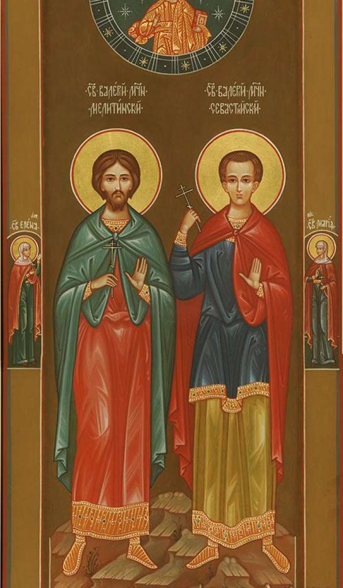 Фото: Святой мч. Валерий Мелитинский и святой мч. Валерий Севастийский. На полях иконы: святая мц. Елена дочь ап. Алфея и святая Мария Кесарийская. Сверху благословляющий Господь Вседержитель.
