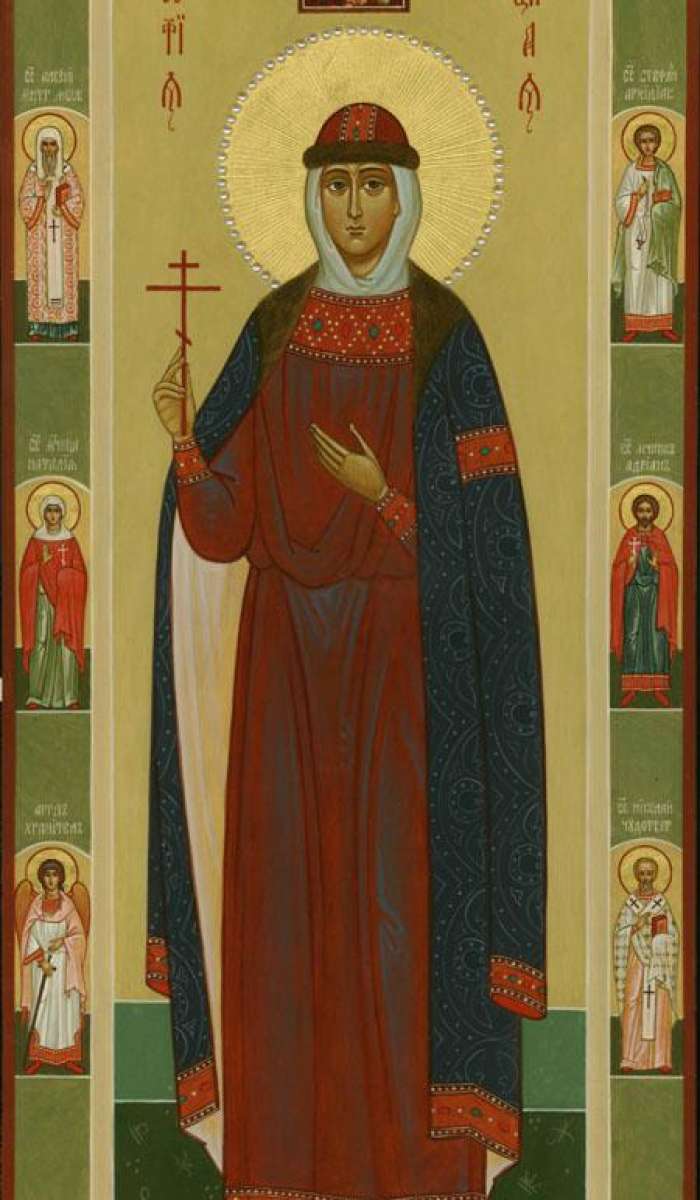 Фото: Мерная икона. Святая София Слуцкая княжна и Иверская икона Пресвятой Богородицы. На полях святые: Алексий Митрополит Московский, мученица Наталия, Ангел Хранитель, мученик Адриан Никомидийский, Николай Чудотворец.