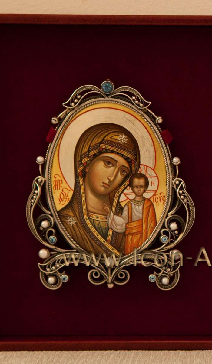 Фото: Икона Пресвятой Богородицы «Казанская»