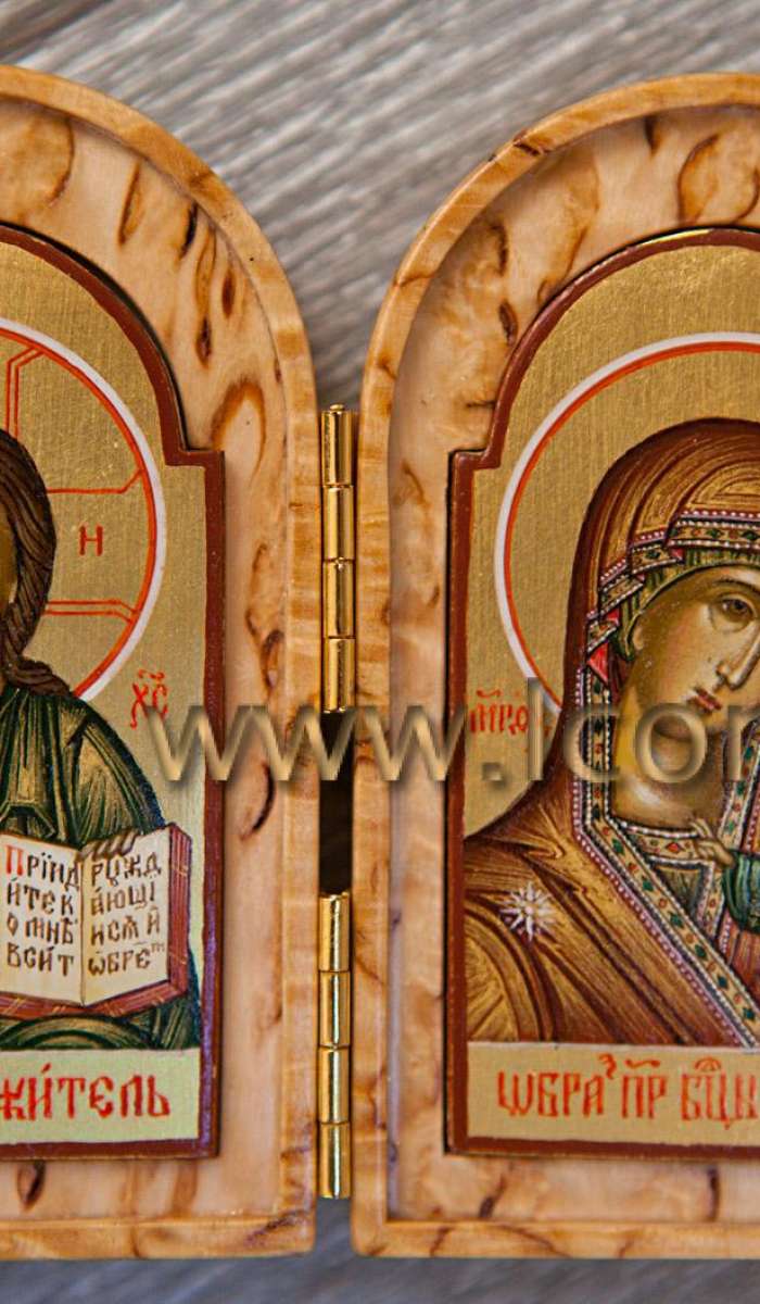 Фото: Складень. Господь Вседержитель и образ Пресвятой Богородицы «Казанская»