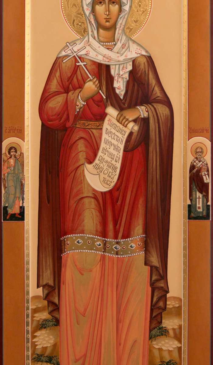 Фото: Святая мученица Наталия Никомидийская, на полях: Ангел Хранитель и святитель Николай Чудотворец