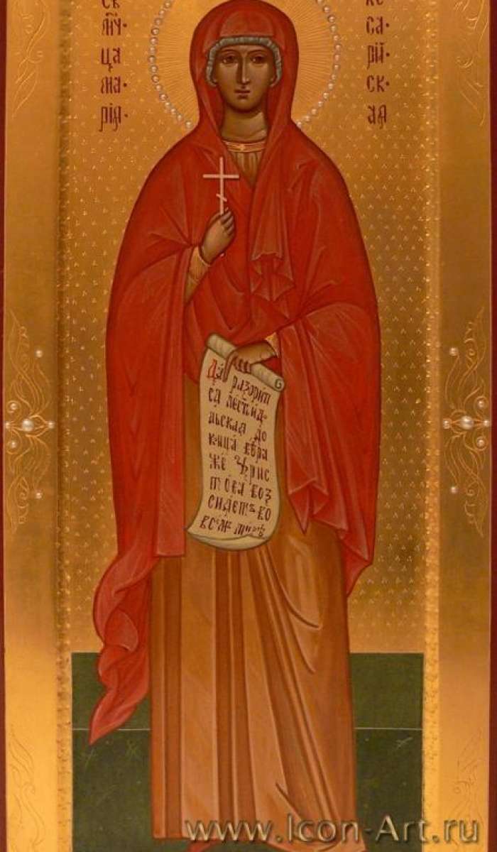 Фото: Святая мц. Мария Кесарийская (Палестинская). Сверху Покров Пресвятой Богородицы