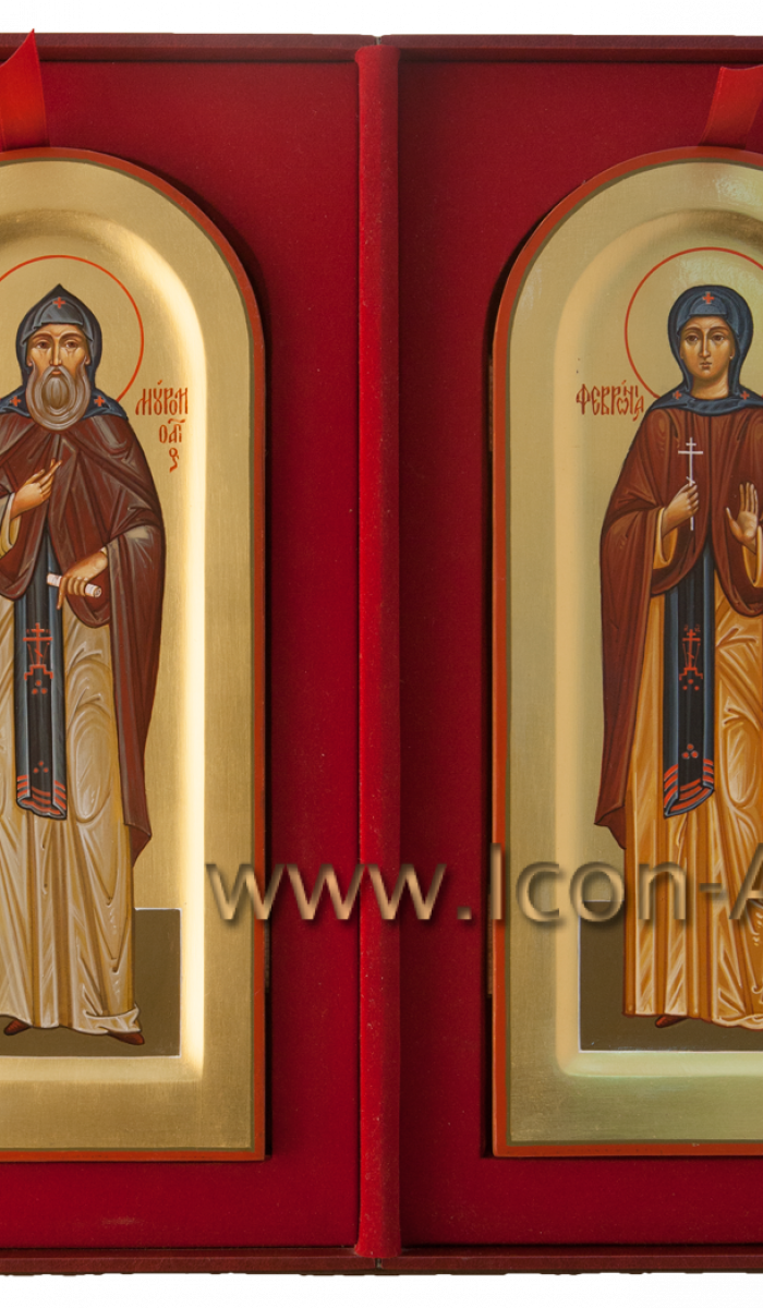 Фото: Иконы: святой преподобный Петр Муромский и святая преподобная Феврония Муромская в шкатулке