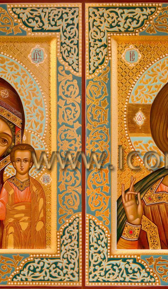 Фото: Венчальная пара с иконой Божией Матери «Казанская»