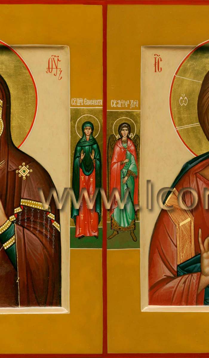 Фото: Венчальная пара с иконой Божией Матери «Феодоровская»