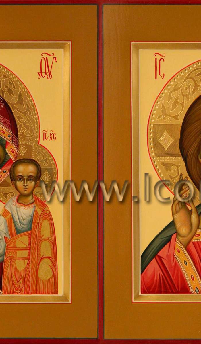 Фото: Венчальная пара с иконой Божией Матери «Казанская»