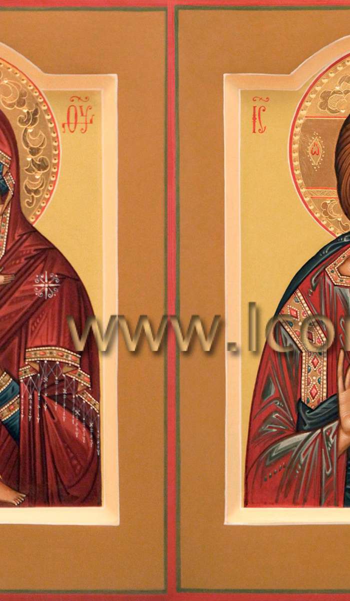 Фото: Венчальная пара с иконой Божией Матери «Владимирская»