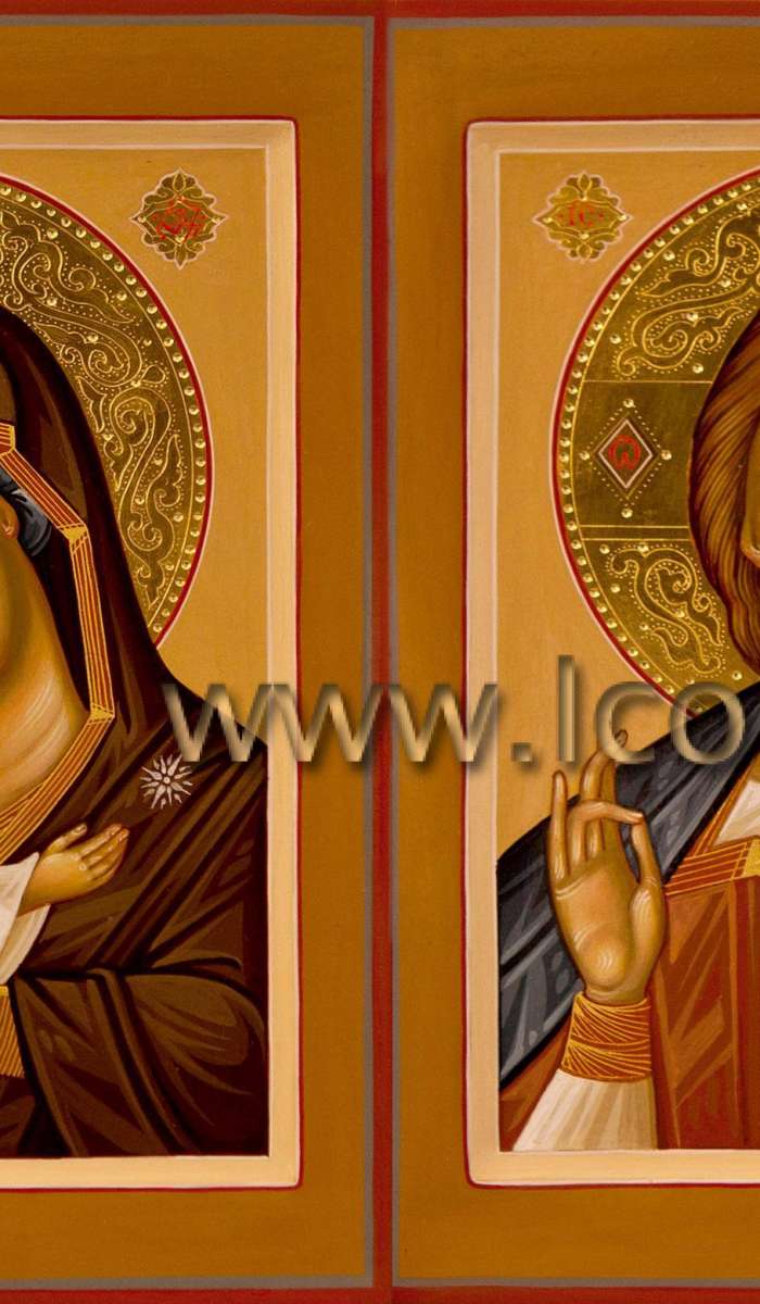 Фото: Венчальная пара с иконой Божией Матери «Игоревская»