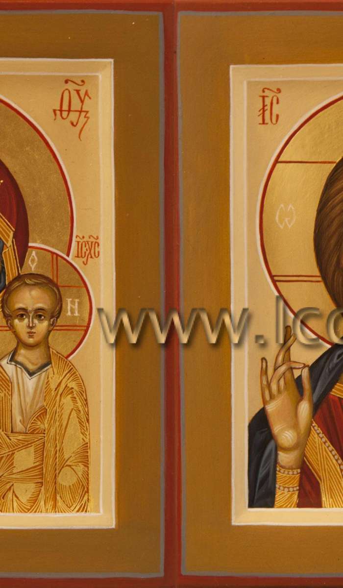 Фото: Венчальная пара с иконой Божией Матери «Казанская»