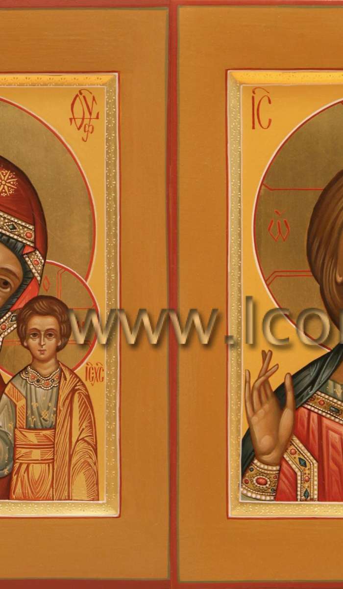 Фото: Венчальная пара с иконой Божией Матери «Казанская»