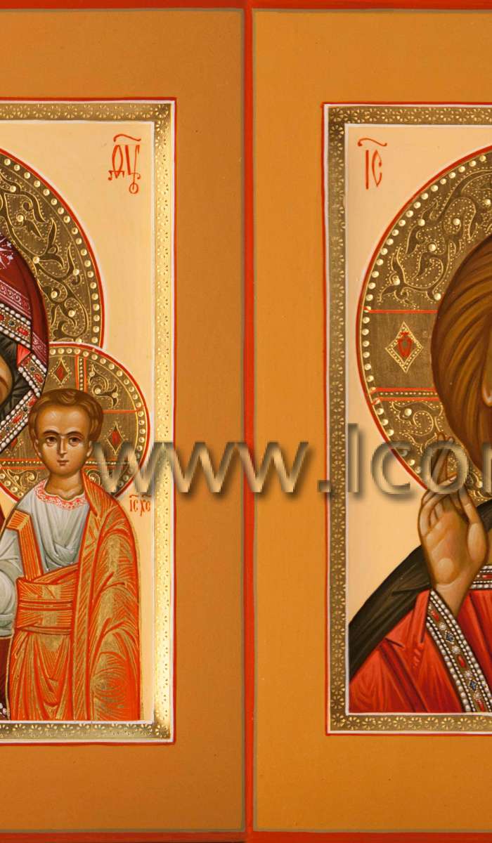 Фото: Венчальная пара с иконой Божией Матери «Казанская»