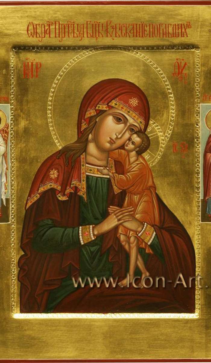 Фото: Икона Пресвятой Богородицы «Взыскание погибших». На полях иконы святой Ангел Хранитель и святая равноап. царица Елена Константинопольская