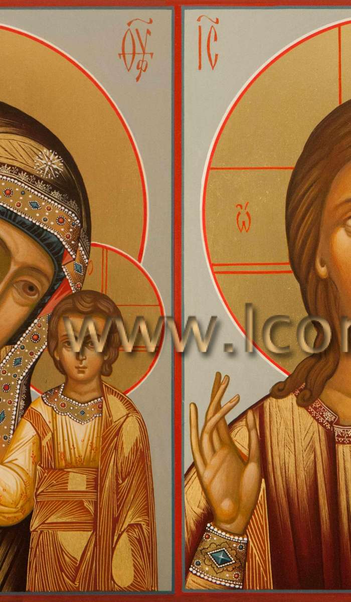 Фото: Венчальная пара с иконой Божией Матери «Казанская»