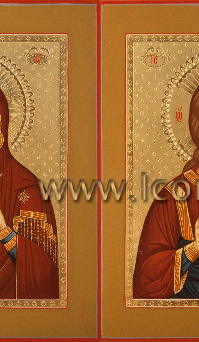 Фото: Венчальная пара с иконой Пресвятой Богородицы «Феодоровская»