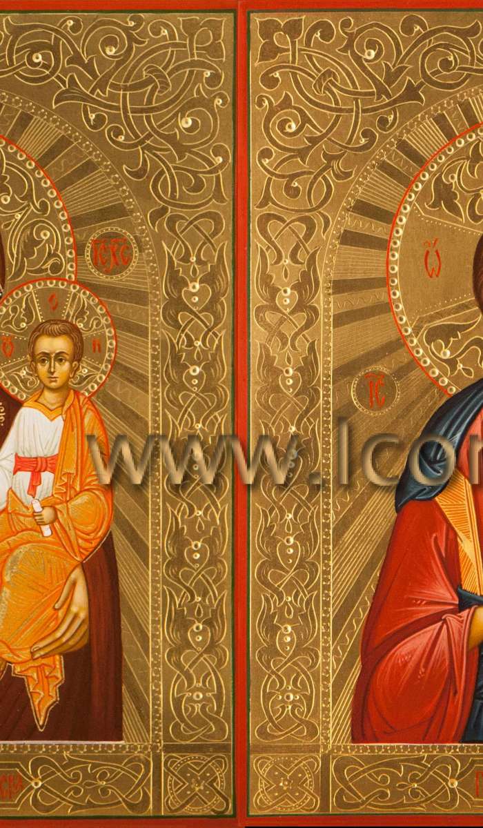 Фото: Венчальная пара с иконой Богородицы «Смоленская»