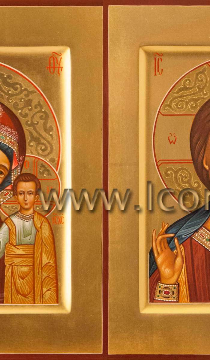 Фото: Венчальная пара с иконой Богородицы «Казанская»