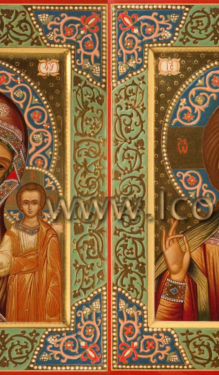 Фото: Венчальная пара с иконой Богородицы «Казанская»