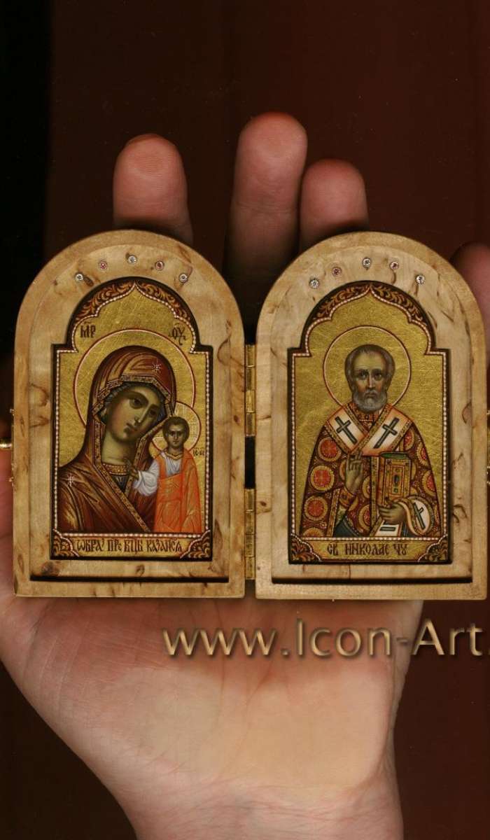 Фото: Образ Превятой Богородицы «Казанская» и святой Николай чудотврец