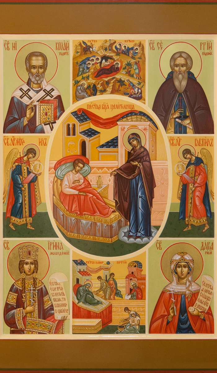 Фото: Семеная икона с Пресвятой Богородицей «Целительница»