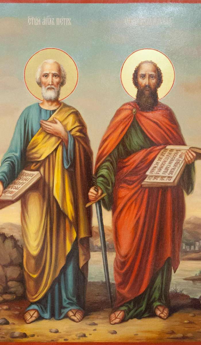 Фото: Святые апостолы Петр и Павел