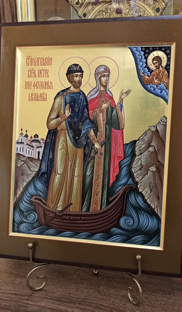 Фото: Икона святых Петра и Февронии Муромских