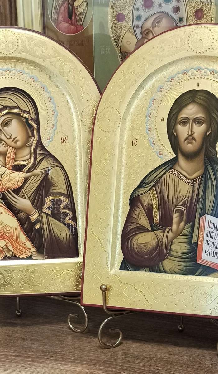 Фото: Венчальные иконы Владимирская Икона Пресвятой Богородицы и Господь Вседержитель