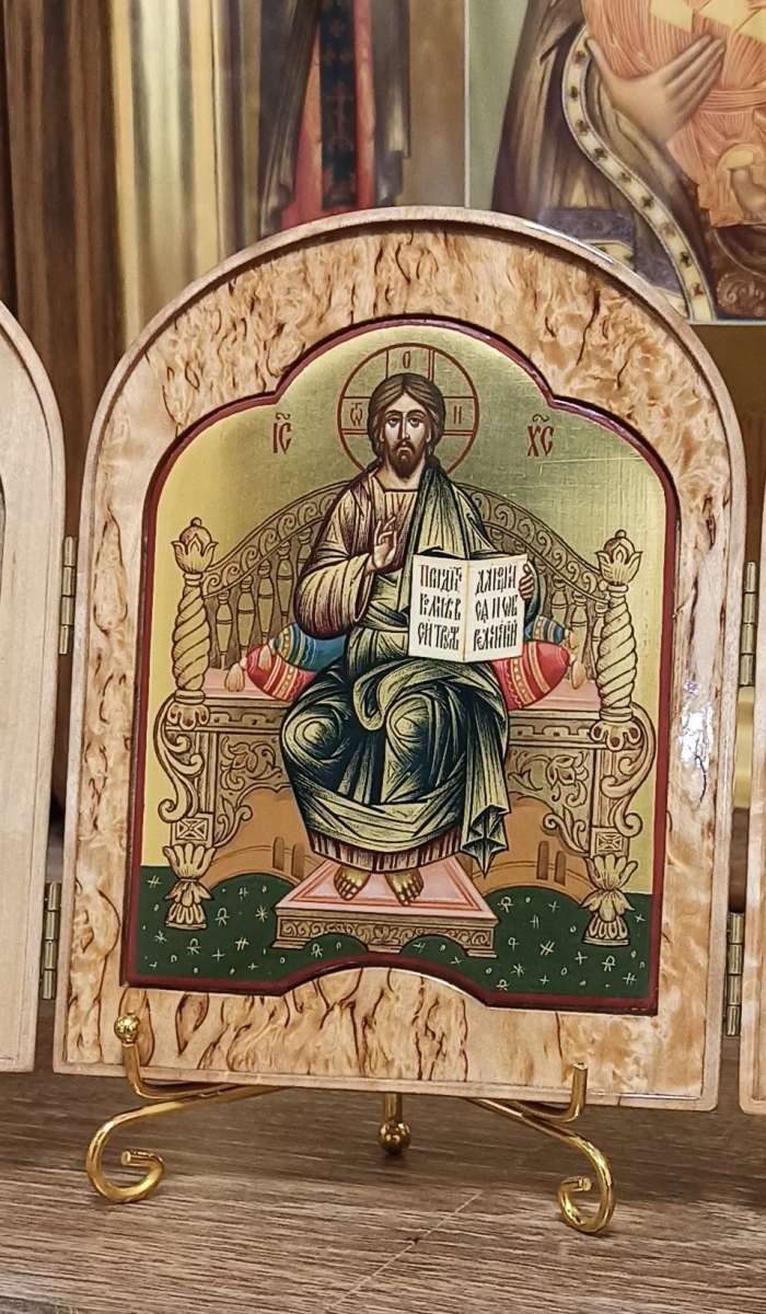 Фото: Складень из карельской березы  Спас  на престоле, Пресвятая Богородица и святой Иоанн Предтеча