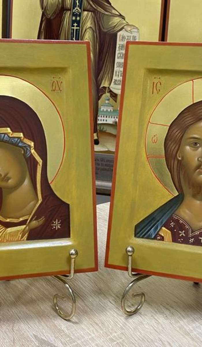 Фото: Венчальные иконы Господь Вседержитель и образ Богородицы Игоревская