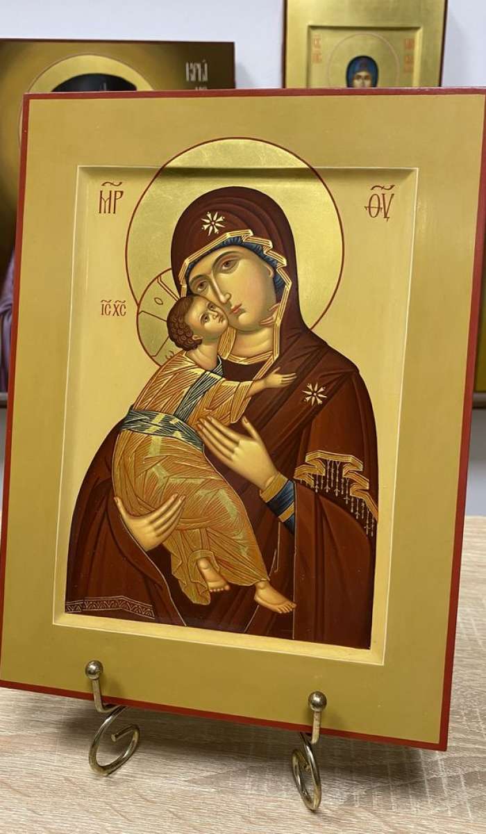 Фото: Икона Пресвятой Богородицы Владимирская