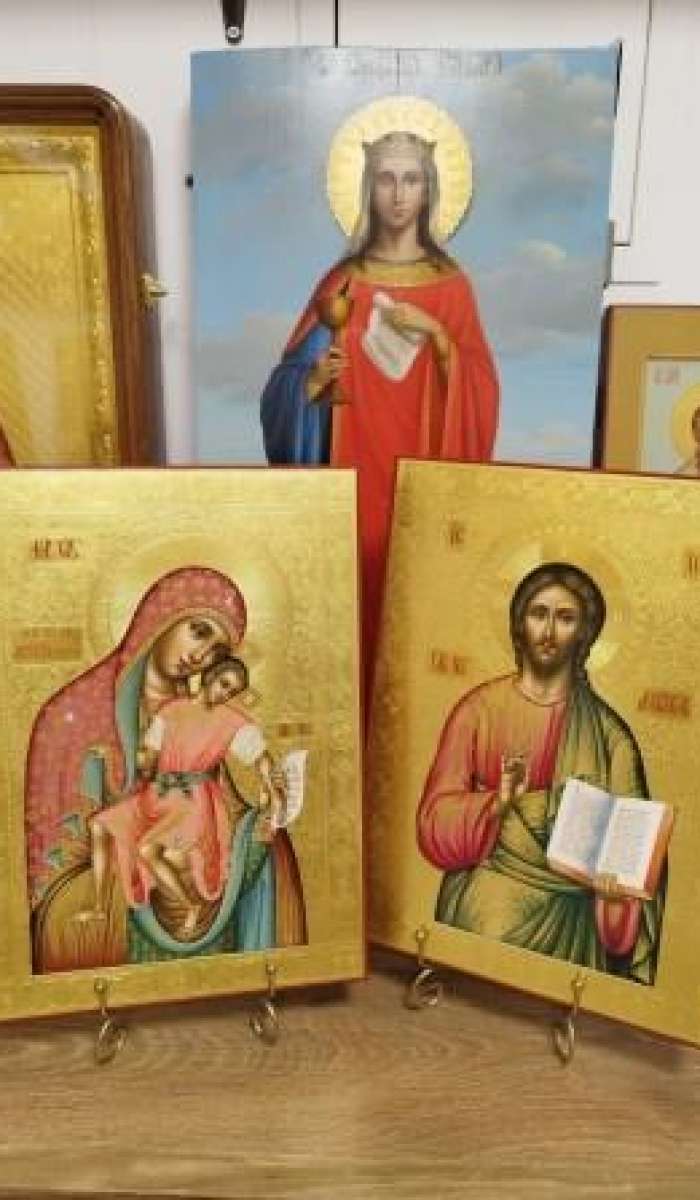 Фото: Венчальные иконы Пресвятая Богородица Милостивая и Господь Вседержитель
