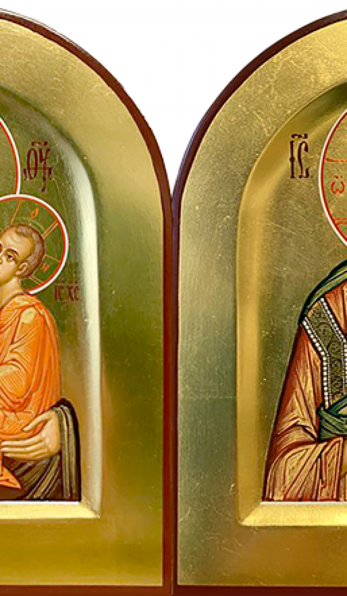 Фото: Венчальная пара с иконой Богороидцы «Тихвинская»