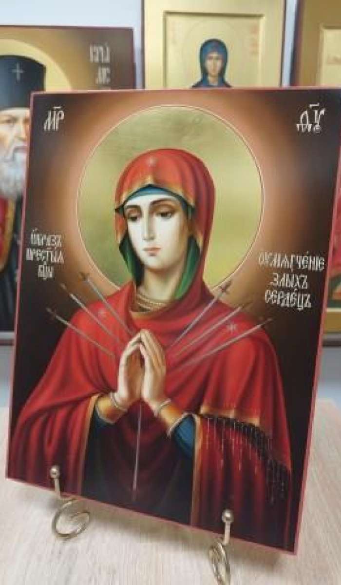 Фото: Икона Пресвятой Богородицы Семистрельная»