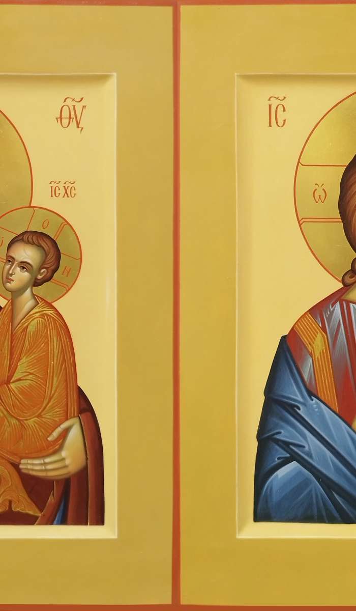 Фото: Венчальная пара с иконой Богороидцы "Тихвинская"