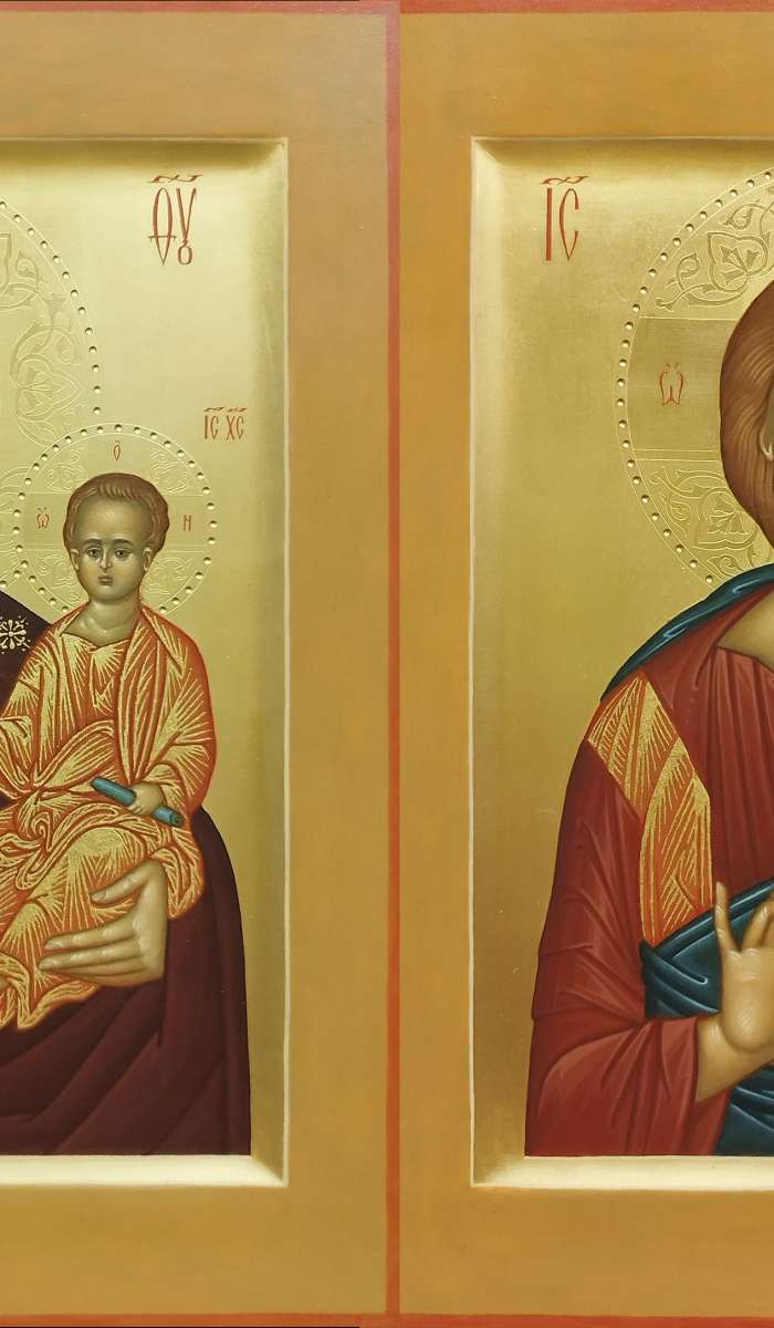 Фото: Венчальная пара с иконой Богороидцы "Одигитрия"