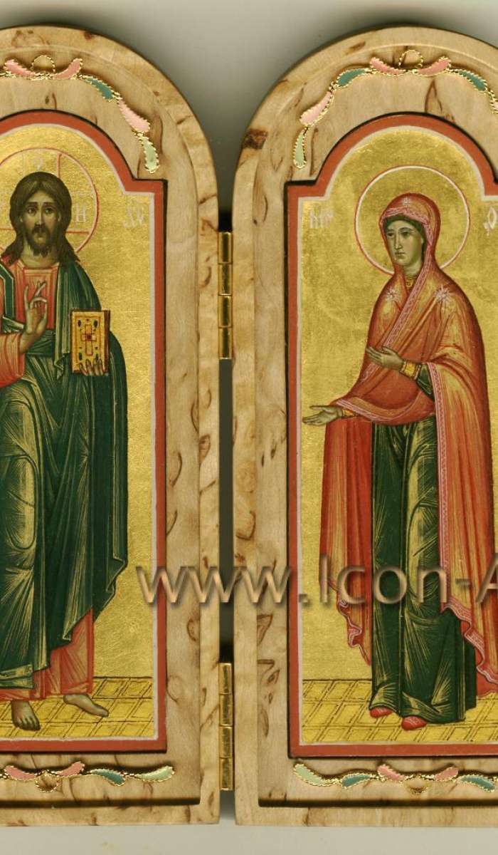 Фото: Складень из карельской березы с Господом Иисусом Христом и Пресвятой Богородицей