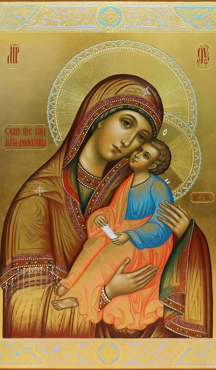 Фото: Пресвятая Богородица "Мати Молебница"