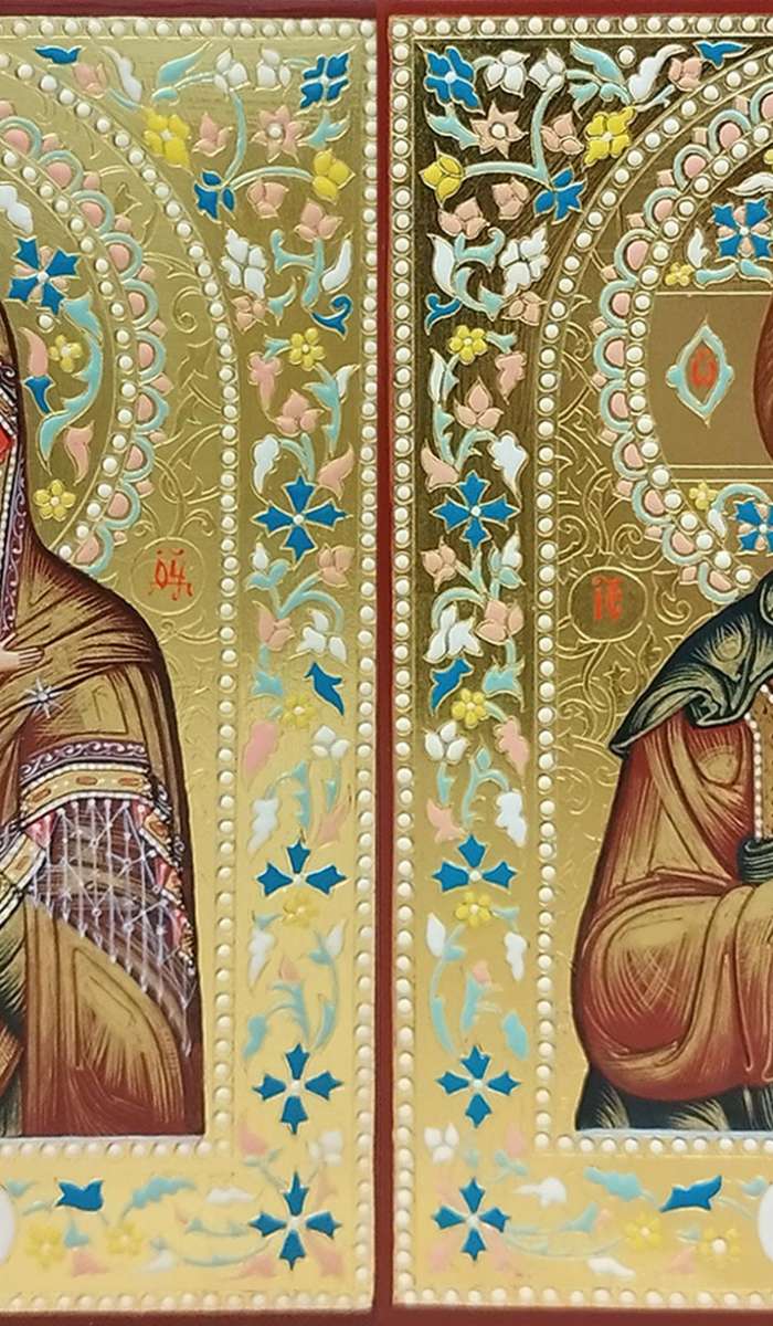 Фото: Венчальная пара с иконой Богороидцы "Владимирская"