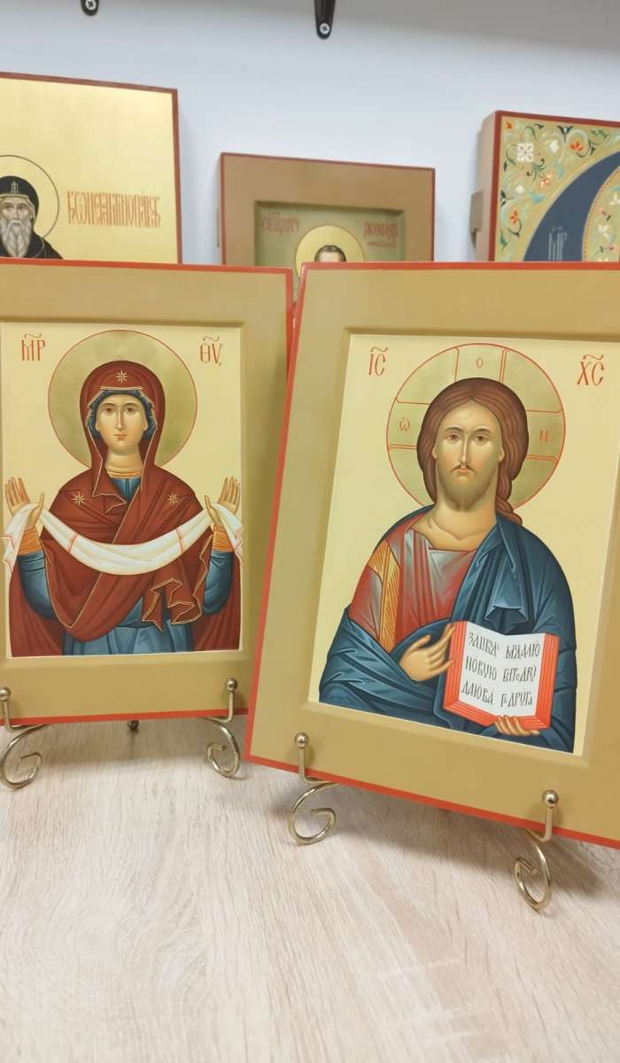 Фото: Венчальные иконы с Пресвятой Богородицей Покров и Господь Вседержитель