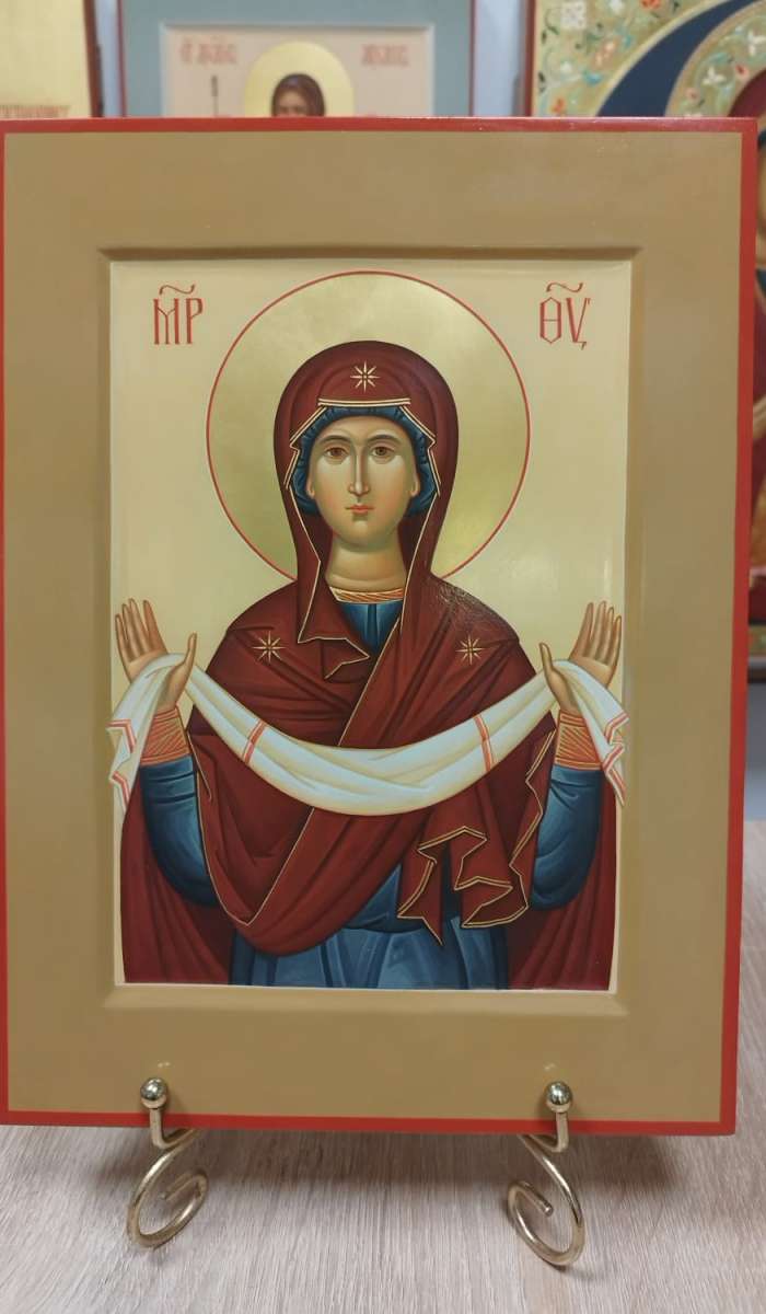 Фото: Икона Пресвятой Богородицы Покров