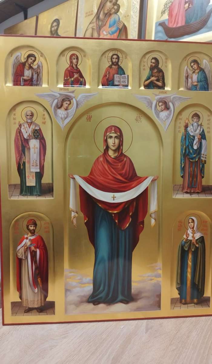 Фото: Икона Пресвятой Богородицы Покров с избранными святыми