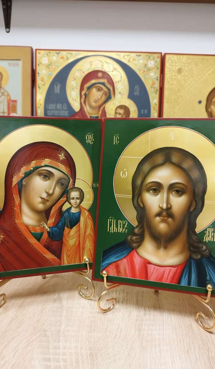 Фото: Венчальные иконы Пресвятая Богородица Казанская и Спаситель