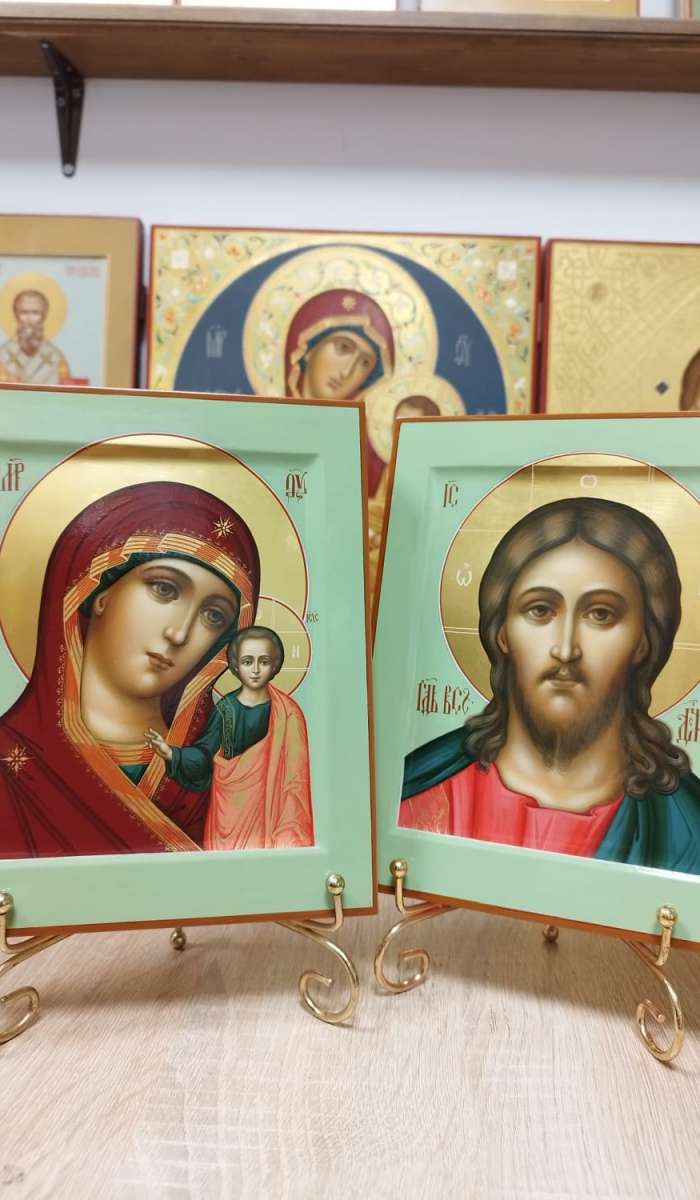 Фото: Венчальные иконы Пресвятая Богородица Казанская и Спаситель