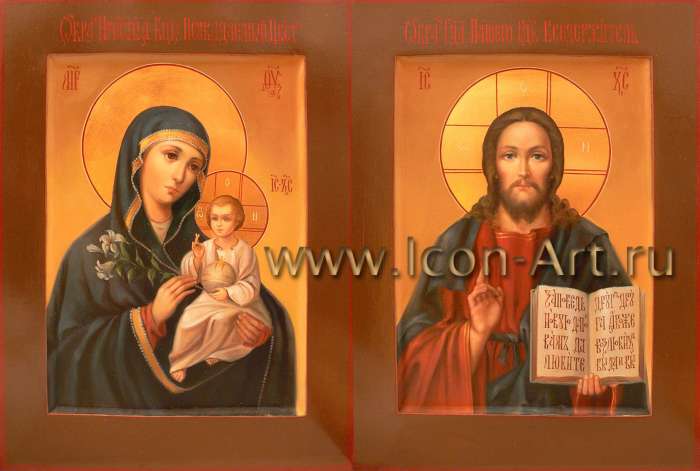 Фото: Венчальная пара с иконой Божией Матери «Неувядаемый Цвета»