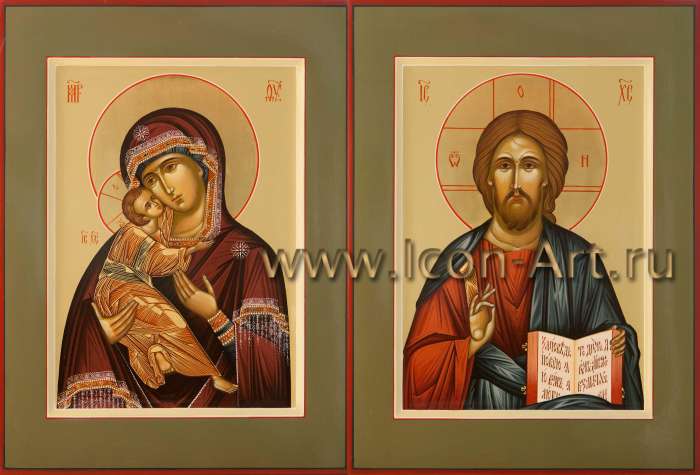 Фото: Венчальная пара с иконой Божией Матери «Владимирская»