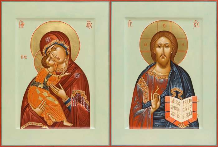 Фото: Венчальная пара с иконой Богородицы «Владимирская»