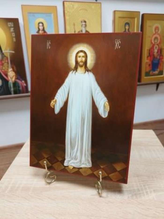 Фото: Икона Спасителя в белом хитоне