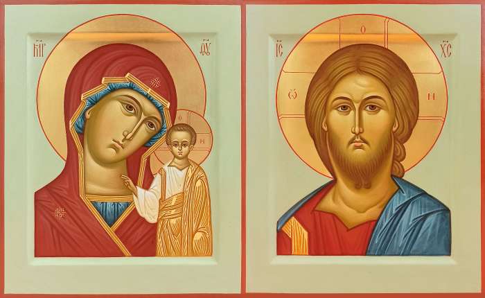 Фото: Венчальная пара с иконой Богороидцы "Казанская"